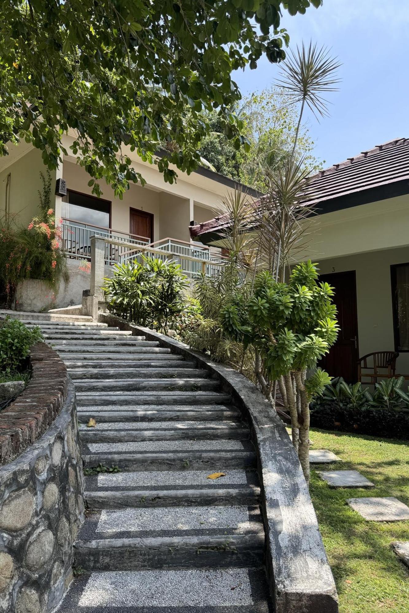 Senggigi Cottages Lombok Экстерьер фото